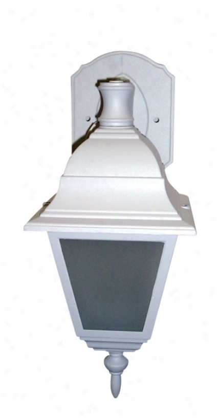 Colonial Style Outdoor Wall Lantern (18778)