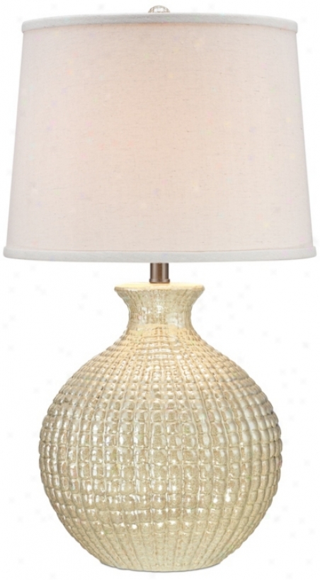 Ivory Pearl Ceramic Table Lamp (w6846)