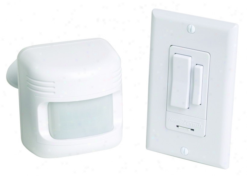 Wireless Command Motion And Dimmer Control Outdoor Light Kit (00085)