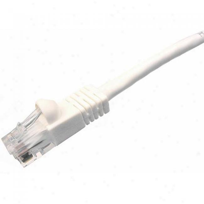 Cables Unlimited - 14' Cat5e Snagless Patch Cable, White
