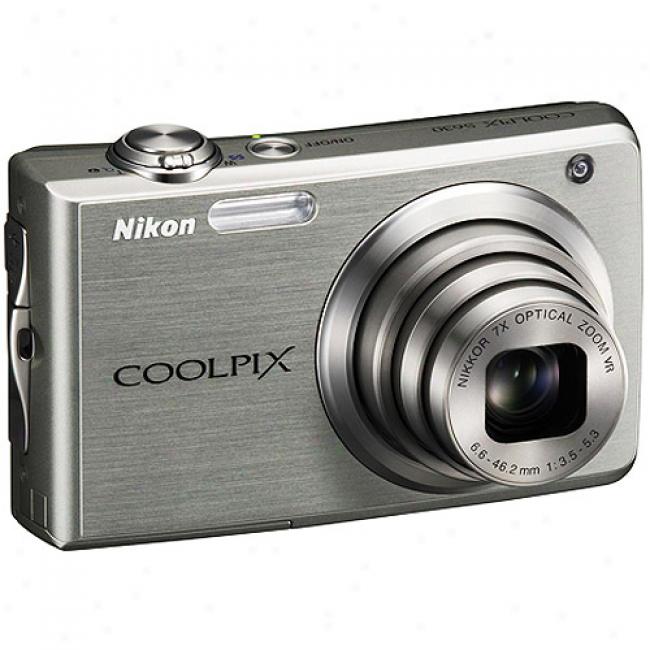 Nikon Coolpix S630 Silver 12mp Digital Camera, 7x Optical Zoom & 2.7