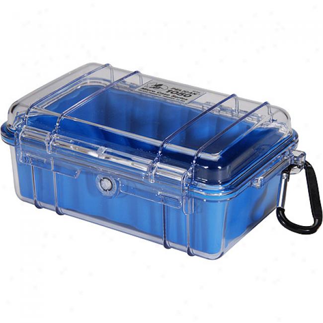 Pelican Small Case With Clear Lid And Carabineer - Blue