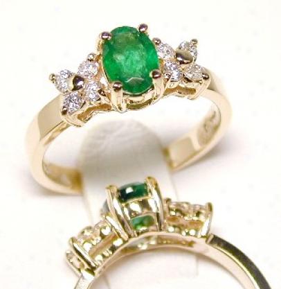 Elegant Oval Emerald & Diamond Ring