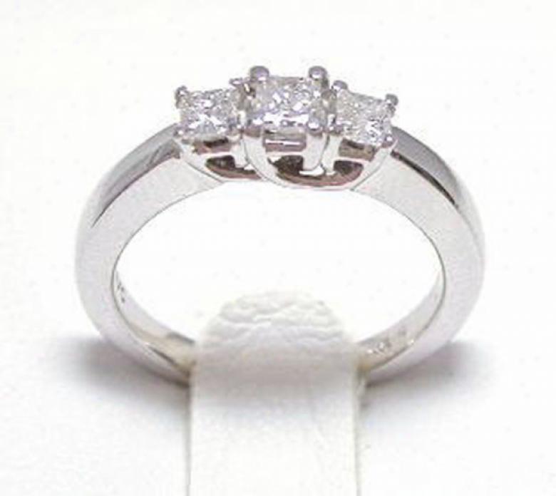 Simple Princess Diamod Three Stone Band