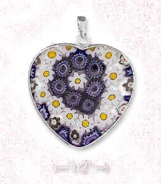 Ss 1 Inch Murano Glass Heart Pendant (Flag Will Vary)