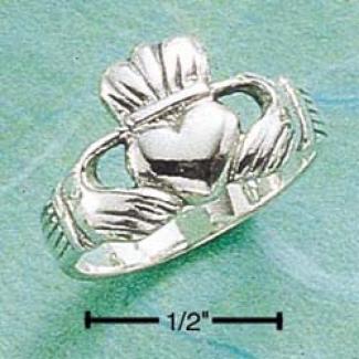 Sterling Silver Medium Antiqued Claddaugh Ring