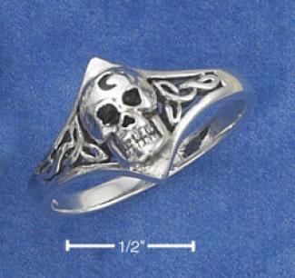 Sterling Silver Skull New moon Moon Celtic Knots Ring